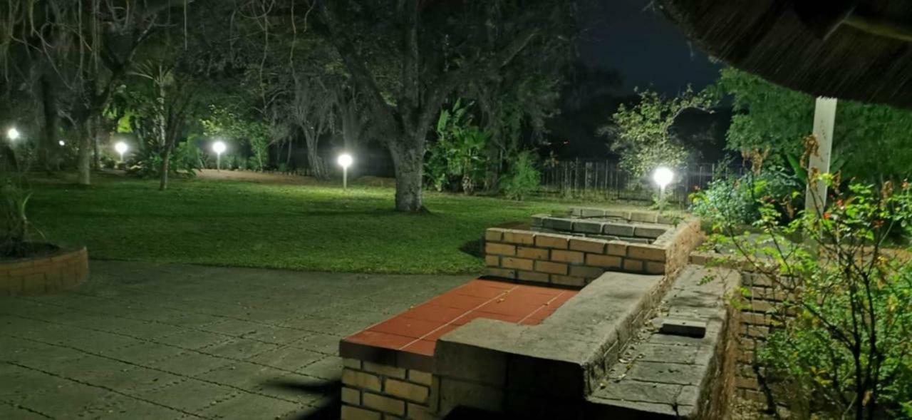 Sunbird Lodge Phalaborwa Exterior foto